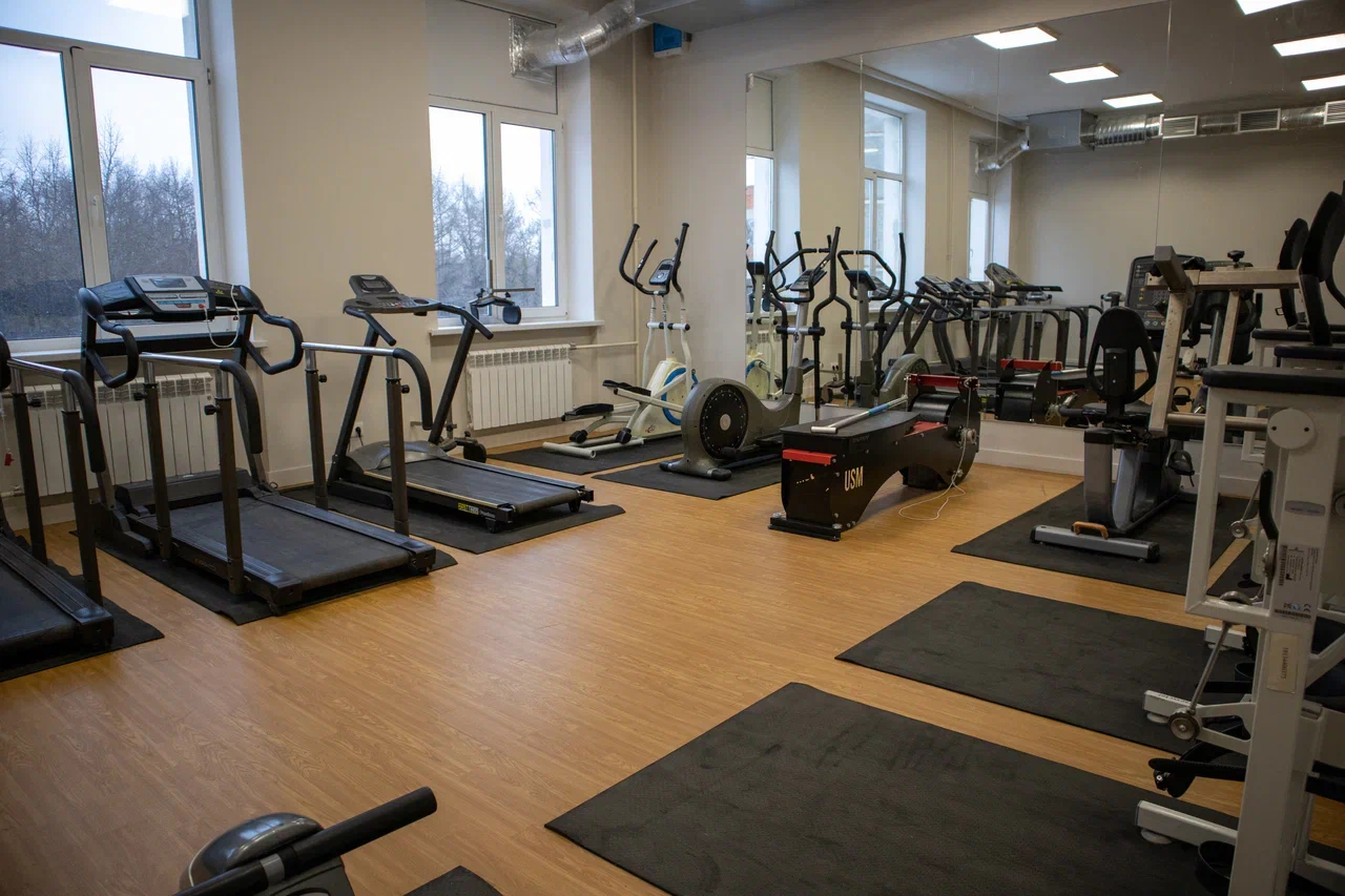 64 m² gymnasium