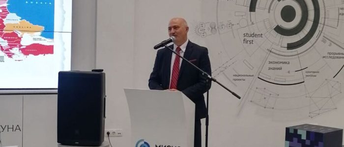 2a4d9119-be46-476c-81f7-35416c37426e (1)