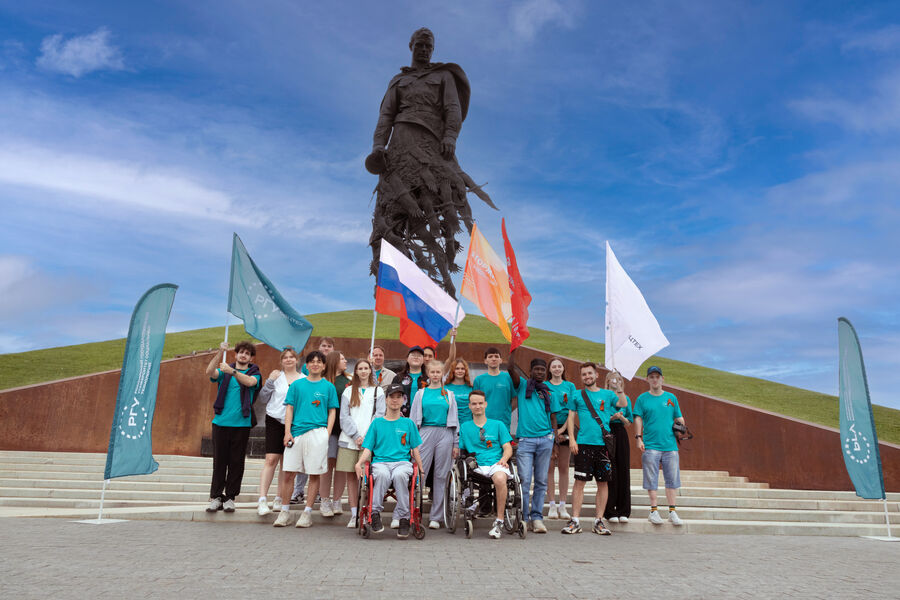 6962029a-19da-4d4f-b76d-630452e0e884