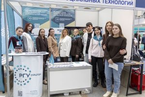 РГУ СоцТех представил образовательные программы на выставке «Образование и карьера» в Москве
