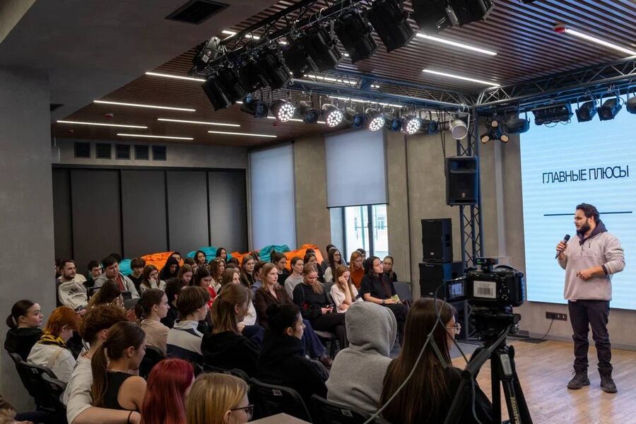 e7a06e97-e19a-4c5c-ad0f-95a4997c94a2